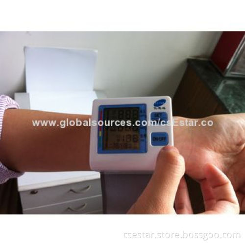Fashionable Wireless Wrist Blood Pressure Monitor, It Can Test the Blood Pressure Easily